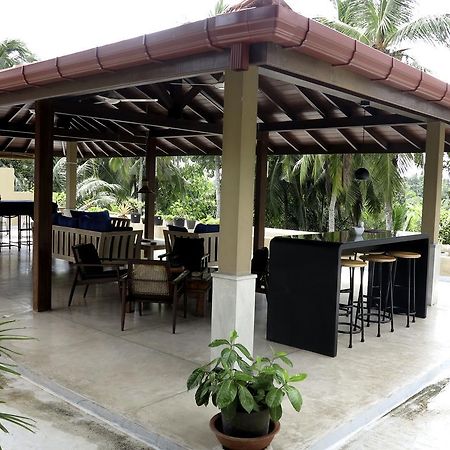 The Mirror Mansion Hotel Rajagiriya Exterior photo
