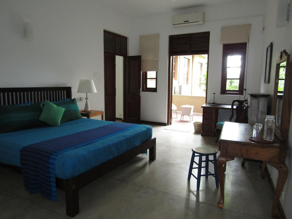 The Mirror Mansion Hotel Rajagiriya Exterior photo