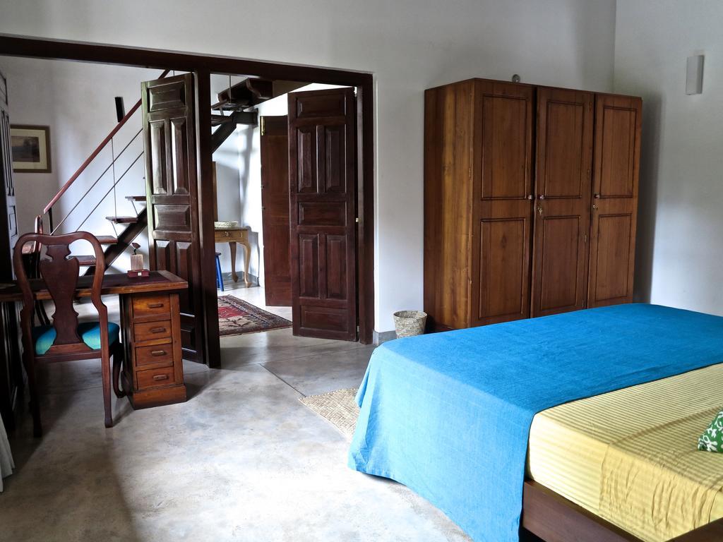 The Mirror Mansion Hotel Rajagiriya Exterior photo