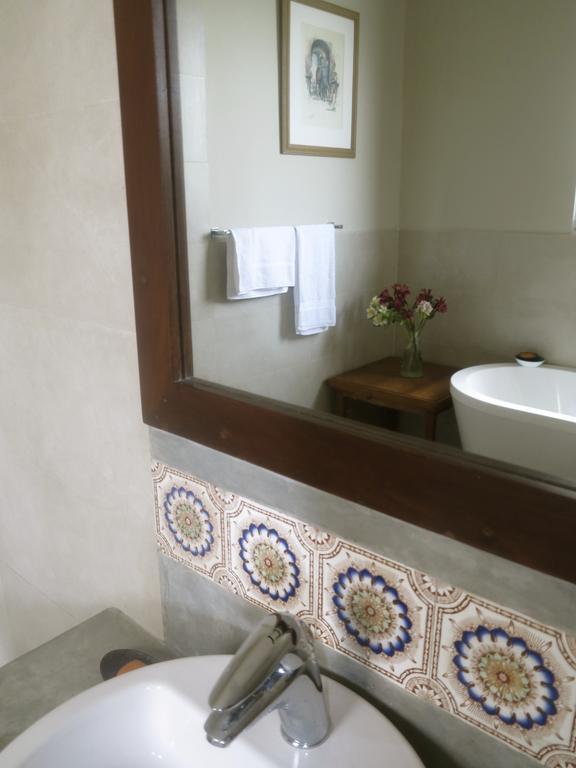 The Mirror Mansion Hotel Rajagiriya Exterior photo